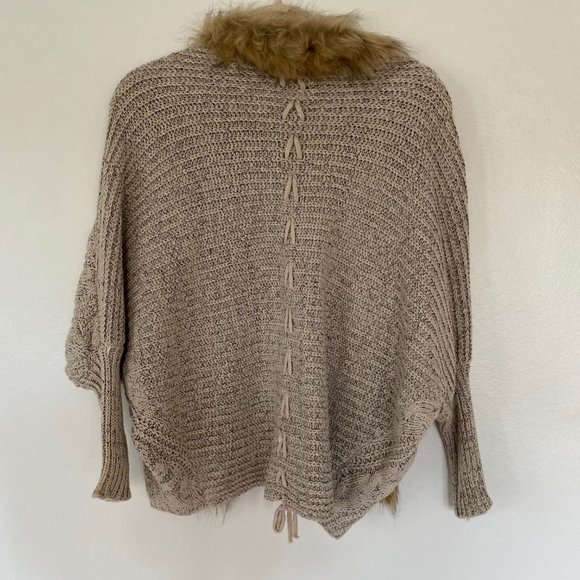 #109 Fun sweater by Cellabie - Picture 6 of 14